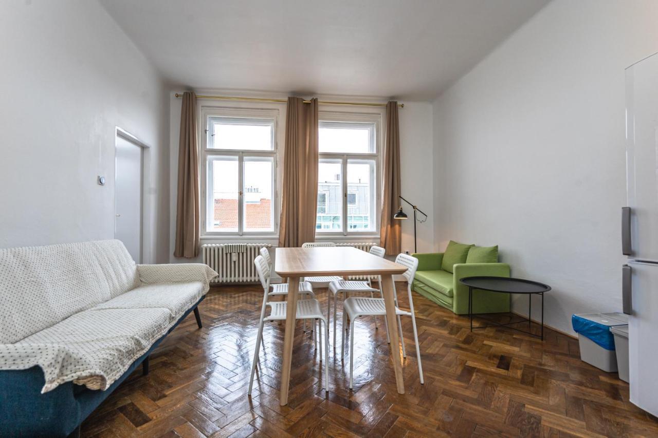 Apartments Safarikova 18 Prag Dış mekan fotoğraf