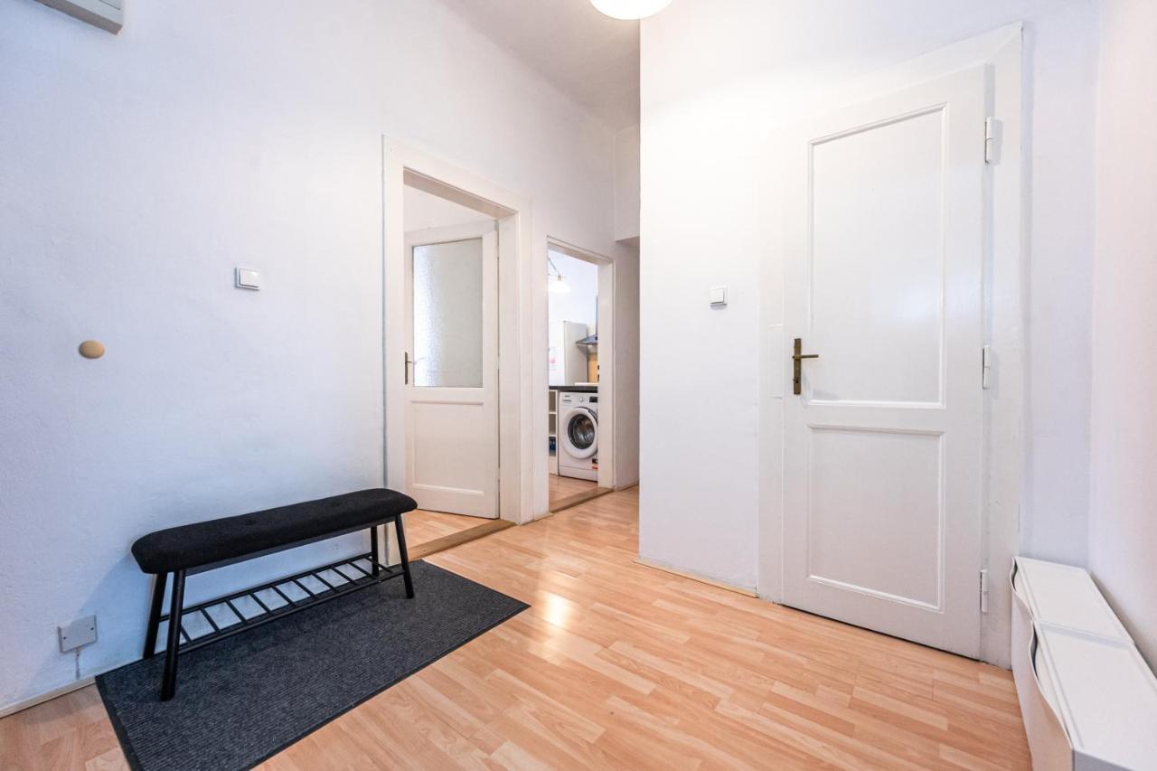 Apartments Safarikova 18 Prag Dış mekan fotoğraf