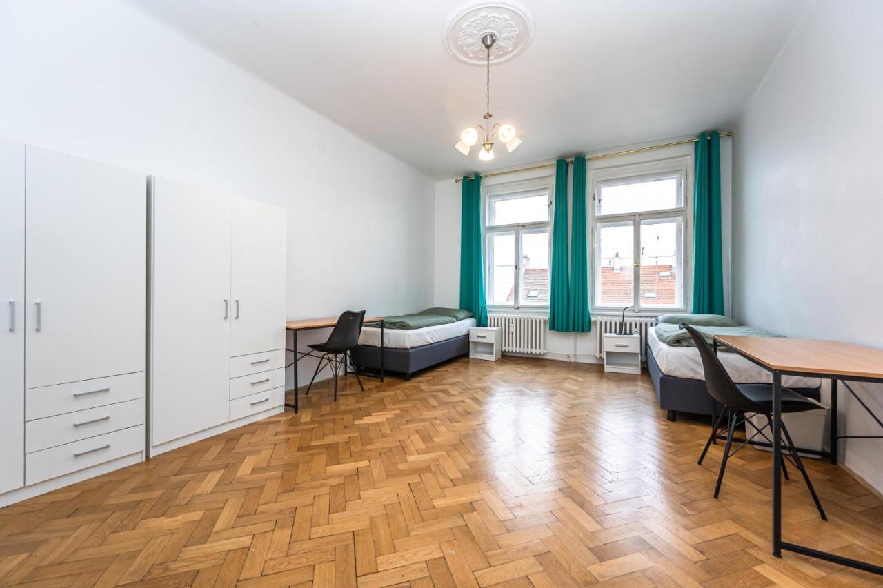Apartments Safarikova 18 Prag Dış mekan fotoğraf